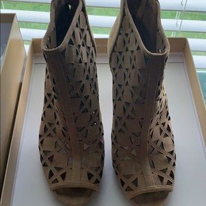 Michael Kors ivy bootie